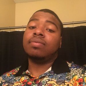 Meet your Posher, Corey